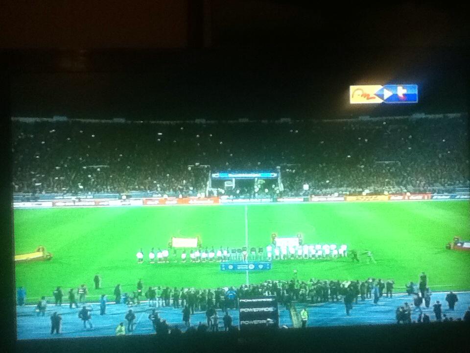 TonyBriMusic's tweet photo. (En Sintonía) #CopaAmericaChile2015 Chile - Ecuador http://t.co/lQ3sQDTufd