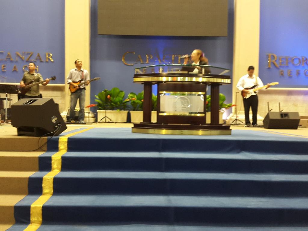 Ultimochance's tweet image. Toda confesara que el Dios.