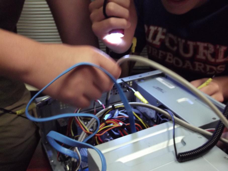 MyIrvineValley's tweet image. Check out Computer Camp in Irvine for kids. 123getsmart.com #ComputerCamp  #SummerCampIVC  #IVC