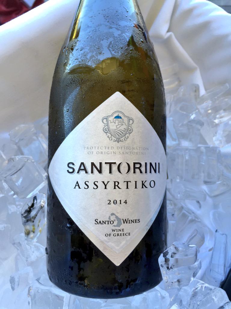 PalateXposure's tweet image. Hard to pronounce, easy to like:) @Santoriniwines @WineTour_Vaios @TravelSantorini @santorinigr #santoriniwine #wine