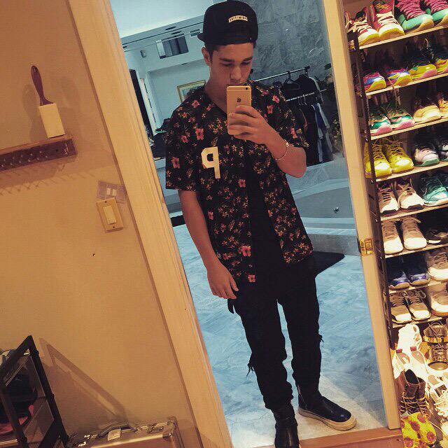 michelerahone's tweet photo. #ChoiceMaleHottie @AustinMahone 

1 RT = 1 Vote 

#austinmahone #teenchoice http://t.co/Wo04dxyQiq