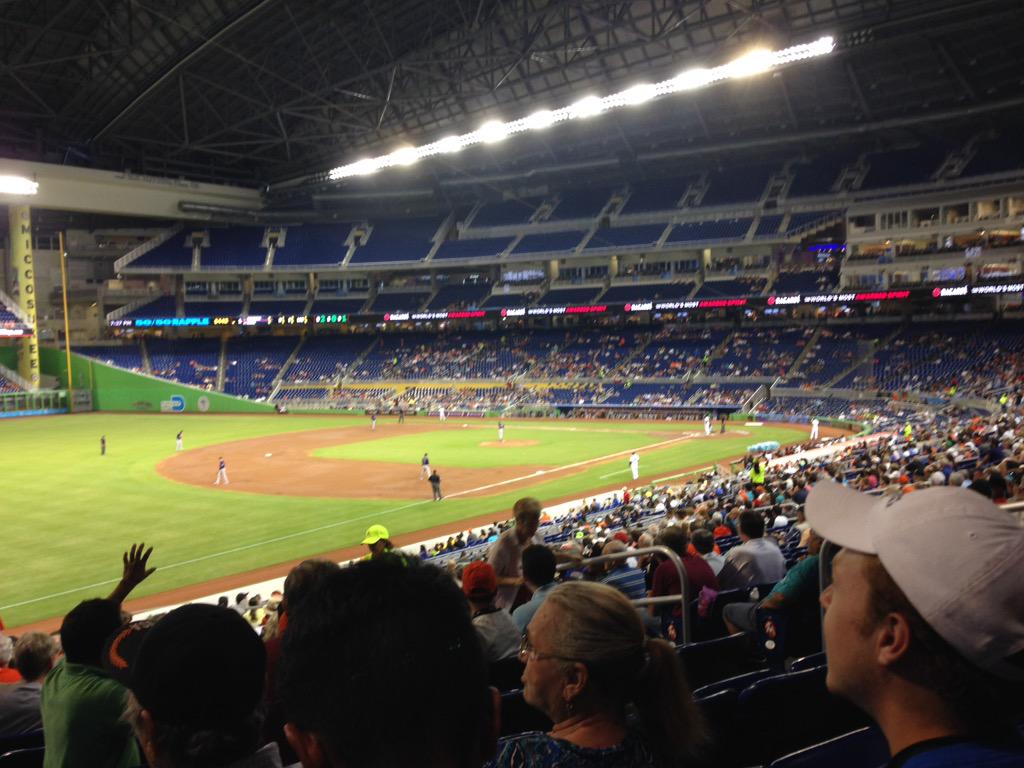 SWAGGIEhanlon's tweet photo. The UN celebrating America's past time! #Marlins #sport4change #1teamglobal #fish #love http://t.co/BrXIOM5DdZ
