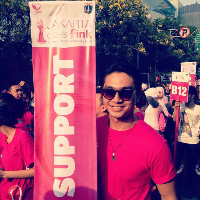 devalova_TNG's tweet photo. Pagi ini disapa sama senyuman hangat dari @DevaMahenra :) SelamatPagi! http://t.co/ZoFBLVo1mX