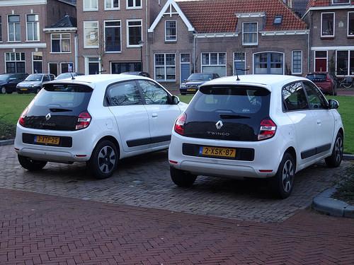 HamLocator's tweet image. PA3BSG is mobile near Laag-Dalem, Netherlands flic.kr/p/uvHFWD aprs.fi/info/a/PA3BSG-9 #hamradio #hamr