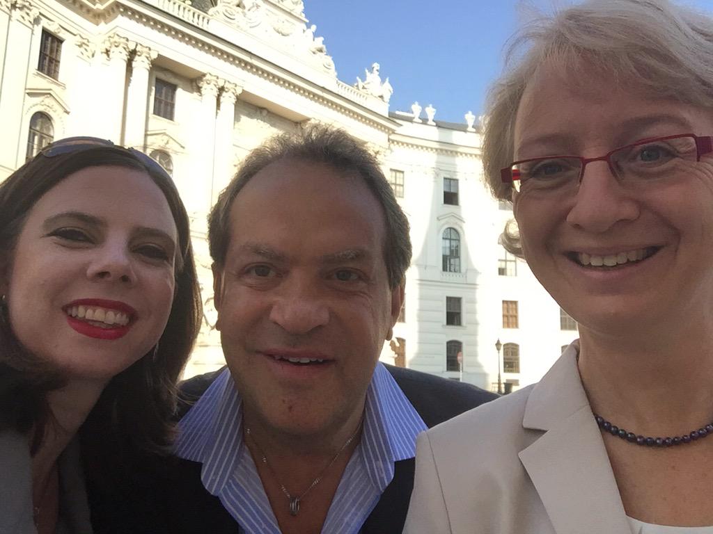 SusanHayes_'s tweet photo. @Nigelrisner A @EuropeTSA An early morning selfie on the way to Palais Ferstel for #ETSA15 #Vienna http://t.co/8wVoDsf3cu