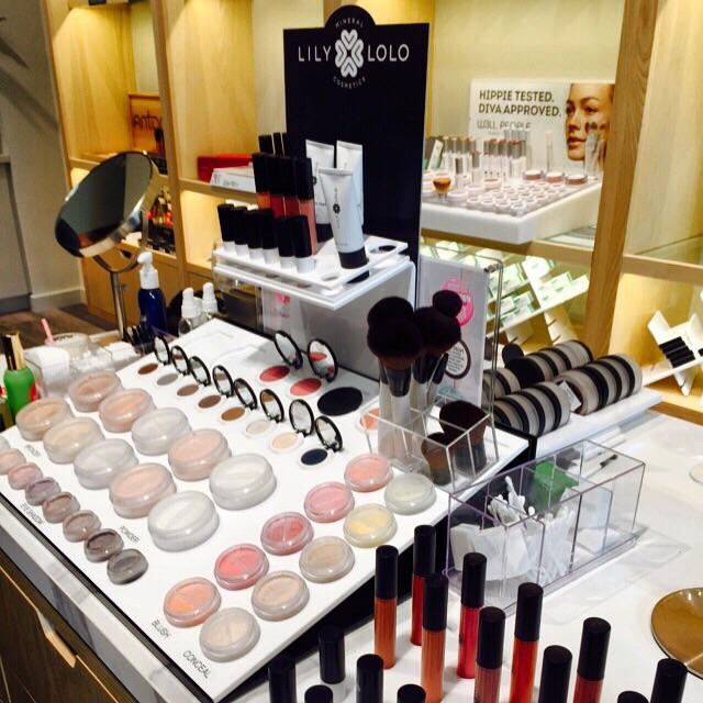 LizzieBtv's tweet photo. Loved learning about so many natural beauty products at @CredoBeauty opening on #Fillmore in #SanFrancisco @LilyLolo http://t.co/553VXIIbgy