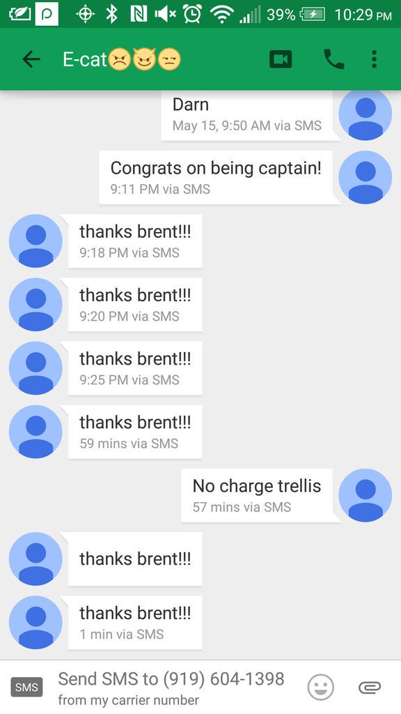 BrentMahasi's tweet image. Love getting every text eight times #androidproblems