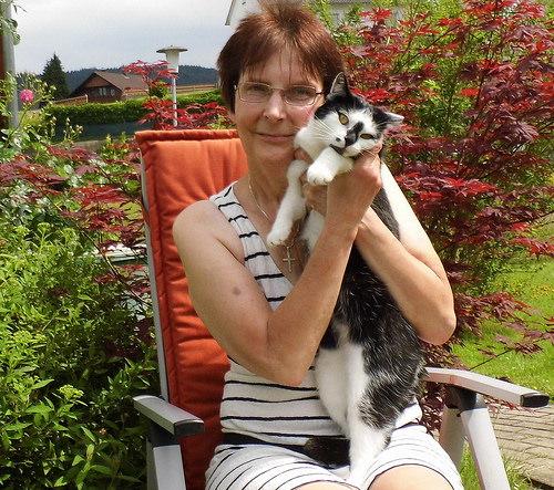 HamLocator's tweet image. DJ6OI is mobile near Uslar, Germany flic.kr/p/tjhocd aprs.fi/info/a/DJ6OI-9 #hamradio #hamr