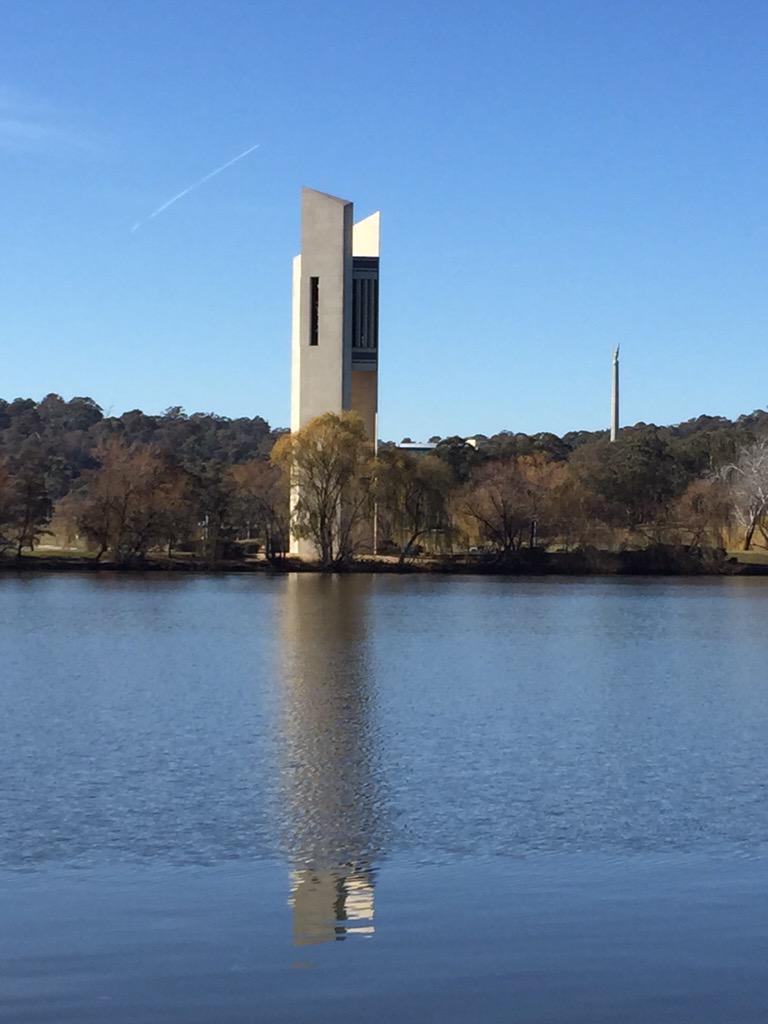 CroweJacinta's tweet photo. Another glorious day in Canberra. #olorCanberra http://t.co/sE33hOfwZy