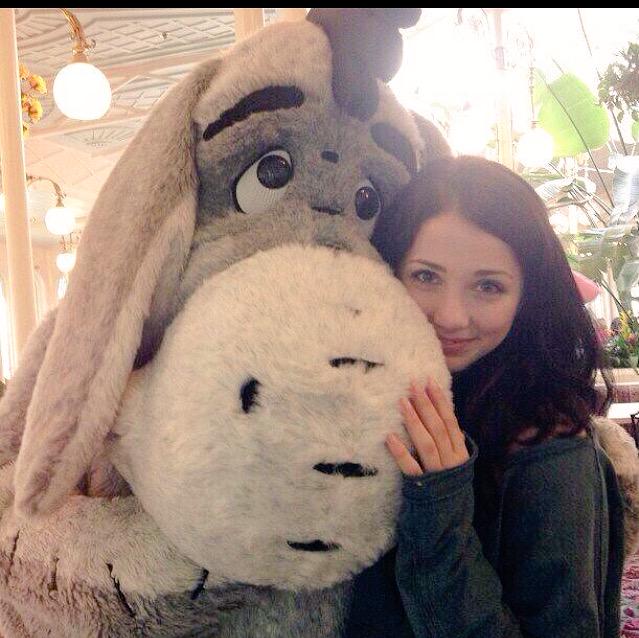 The way to a girls heart; giant stuffed animals.