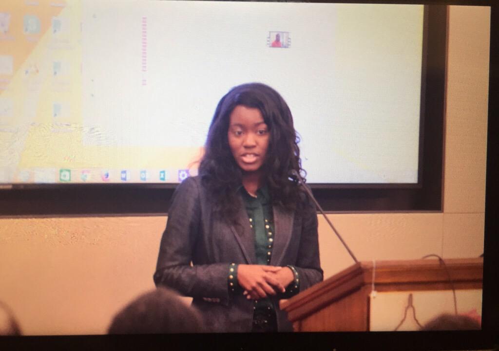 MS_AAUW's tweet photo. @AAUW @JacksonStateU student presents showcase @makerfaire #womeninscience #engineer #mssac #HBCUMakers http://t.co/a6Iz7ikoIm