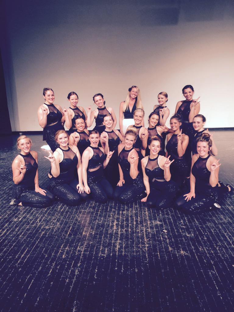 ashleynicholee's tweet photo. opening night was a success ๐ป๐๐ #BalletArtsOfPeru http://t.co/7HkAxYRUFd