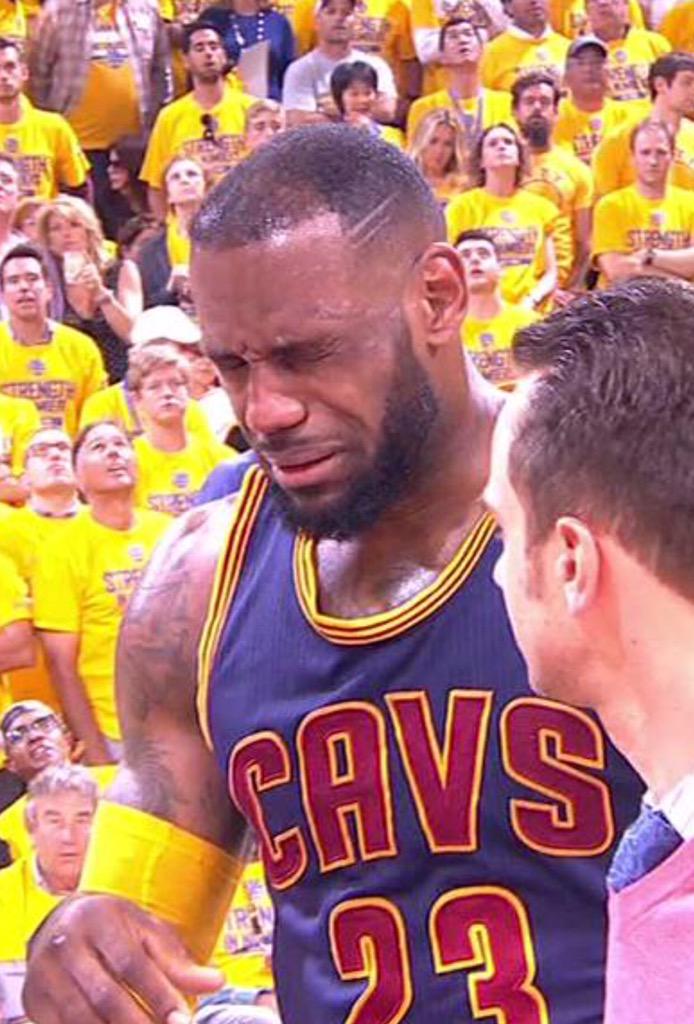 LOLKNBR tweet picture