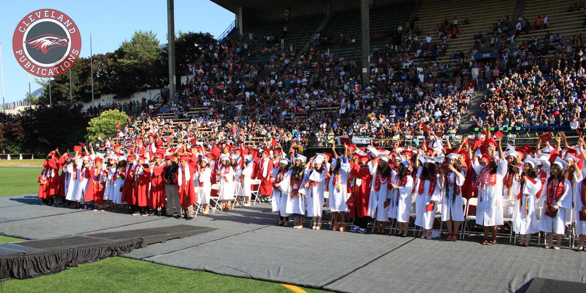 CPub_Eagles's tweet photo. Congratulations to the graduating class of Cleveland High School! #YouMadeIt #CHSClassof2015 @seapubschools http://t.co/Ob6OzZ6fbm