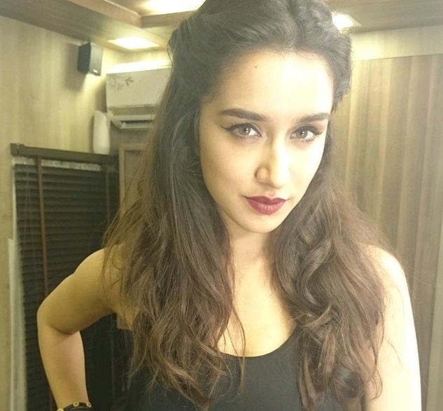 Shraddha Kapoor Daily tweet media