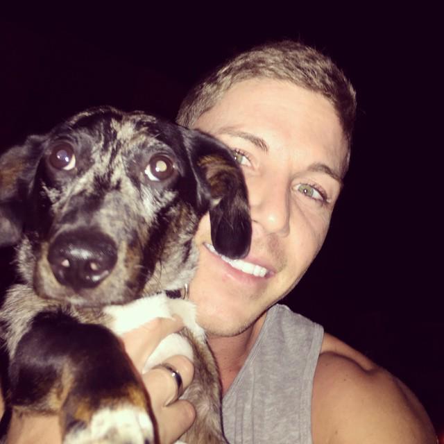 ToddJSaporito's tweet photo. #IG2Buffer: (@jackson.702 #jackson.702) It's such a beautiful night 🌙 figured me and Joey would go for a walk. Talk … http://t.co/hSQwsAyenY