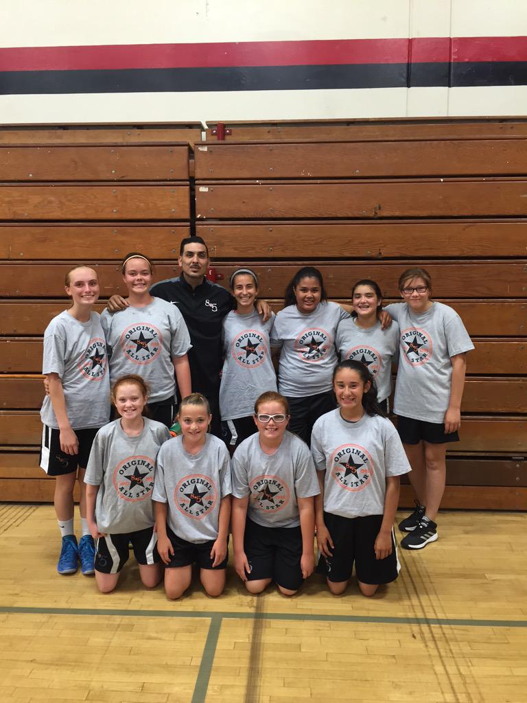 805basketball1's tweet photo. 805 6/7th grade team started the Summer 1-0 in the Rio Mesa JV League tonight defeating Rio 36-10. #nextplayers #805π http://t.co/vEA8VSVCL1