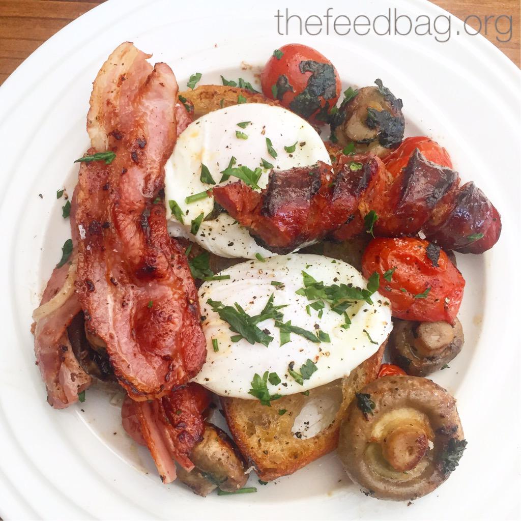 thefeedbag_'s tweet photo. Homemade! Runny poached eggs on sourdough with chorizo, crispy bacon, mushrooms and Roma tomatoes. #yum http://t.co/cU9I5IV5tB