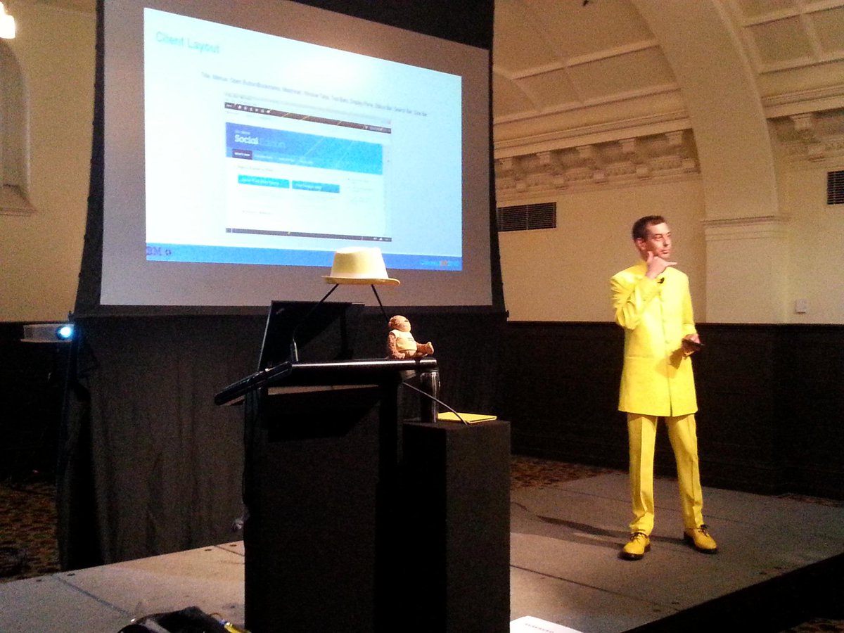 inform2016's tweet photo. Mat and Spankford blog monkey doing their thing #Inform2015 #AusLUG http://t.co/V4RDmUFINi