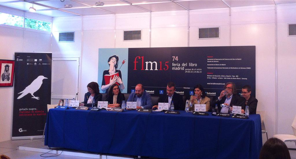 EditorialEdaf's tweet photo. Alemania será el país invitado de la próxima edición de @Getafenegro. #RUEDADEPRENSA en la #FML15 #NOVELANEGRA http://t.co/FMDcHT2KNW