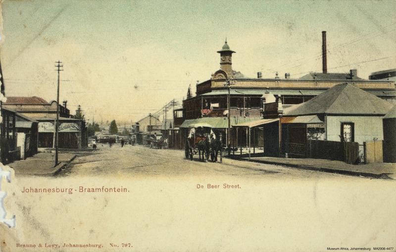 SlyCreative's tweet photo. De Beer Street, #Braamfontein 103 years ago. The very same road where Sly is currently housed. #SlyCreative http://t.co/2jxIrusvRG
