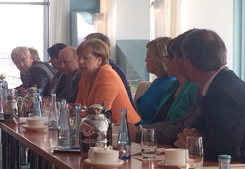 CDUFraktionRLP's tweet image. Jetzt geht&apos;s um Griechenland - spannende Erläuterungen und Ausblicke von Bundeskanzlerin Angela #Merkel #kb2015