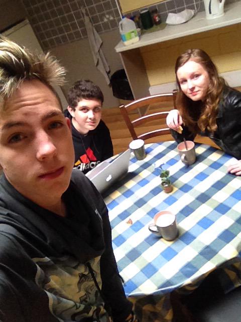 CoderDojoCIX's tweet image. Preparing for tomorrow w/ @ImSeanDowney @1Sarah_Sweeney1 #CoolestProjects #coderdojo