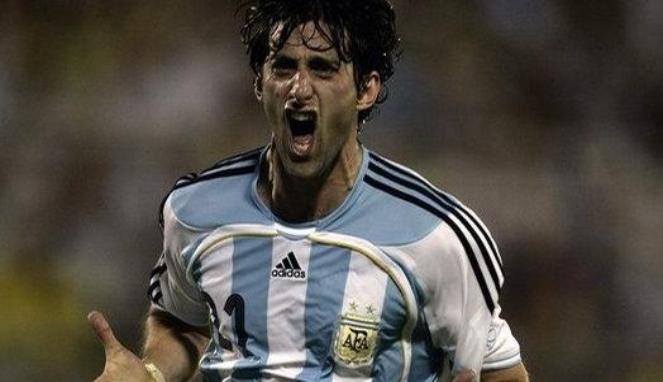 Happy birthday Rambo Happy Birthday.. Diego Milito
12 Juni 1979 