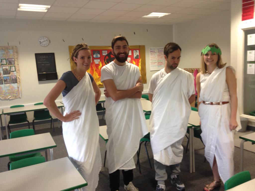 Kender_Y6S's tweet photo. Lots of people excited about Roman maths day already! http://t.co/Wpjy4OHTVE
