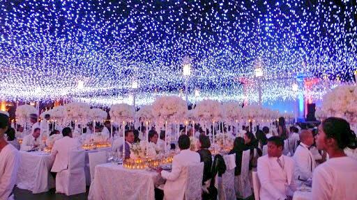 Platinumweddingworld On Twitter Looking For A Starry Night Themed Platinumweddingworld On Twitter Looking For A Starry Night Themed Wedding Reception An Indoor Venue Here S Inspiration