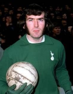 Happy 70th birthday to Pat Jennings, the greatest goalkeeper I ever saw. Beautiful man too.  