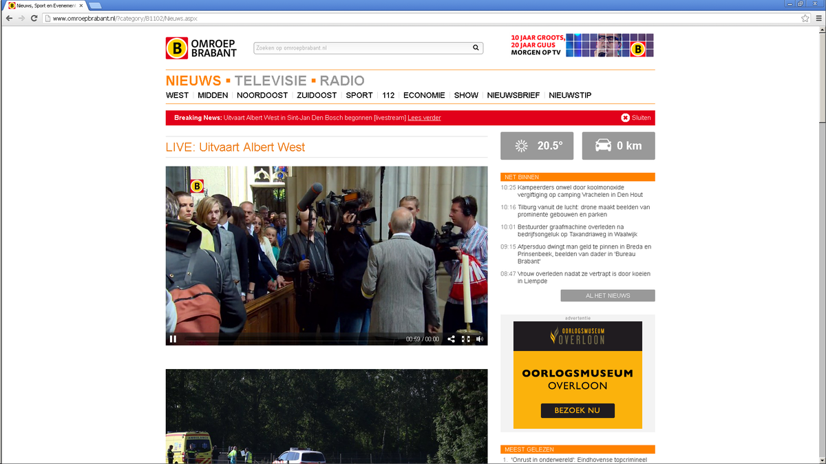 paulus2710's tweet image. Serieus met een #dirkvandebroek tas bij een uitvaart??? Dat is toch ook 0,0 respect. #albertwest #uitvaart #ob