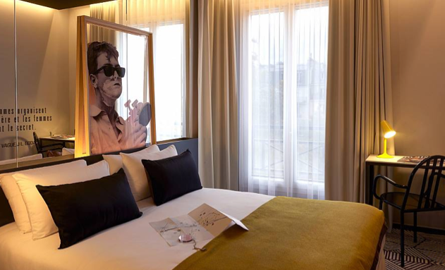 Cool and arty touches! Another hotel on our guide #TOP60 #Hotels under $200 #Paris #Travel! bit.ly/HOTELGUIDEPARIS