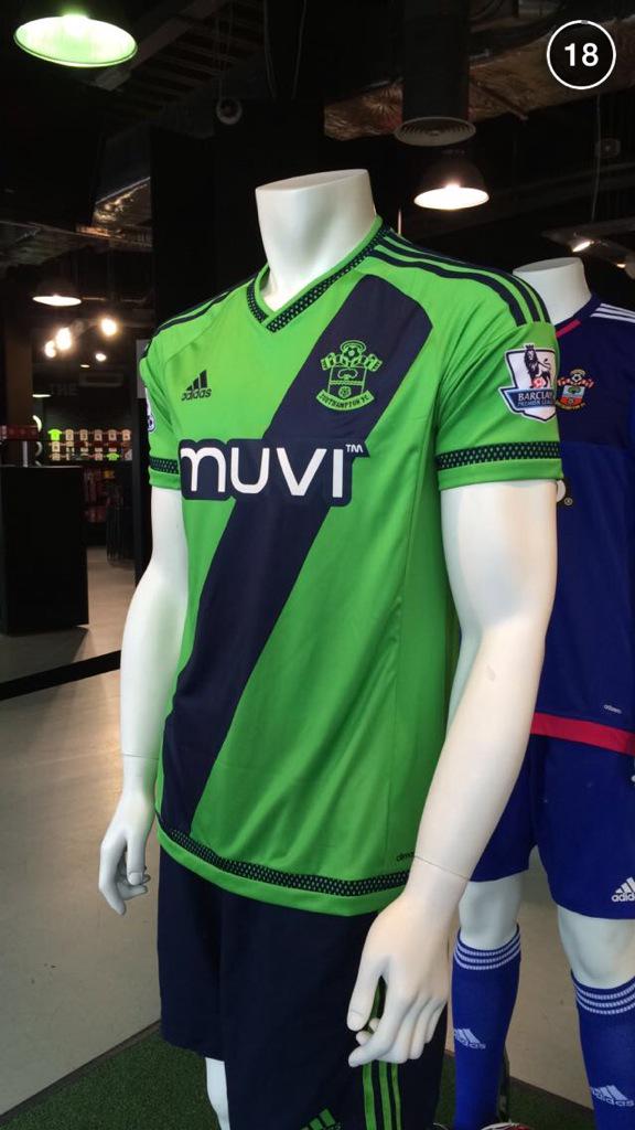 CHSZDaKXAAAZJo-.jpg:large