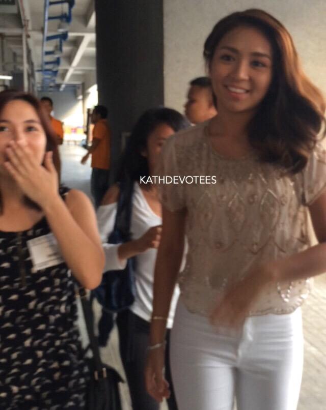 KathDevotees's tweet photo. Dré with one of our head admins. ❤️😄 #MeetAndGreetTeenQueenAtSMX http://t.co/hMMuYI8yfw