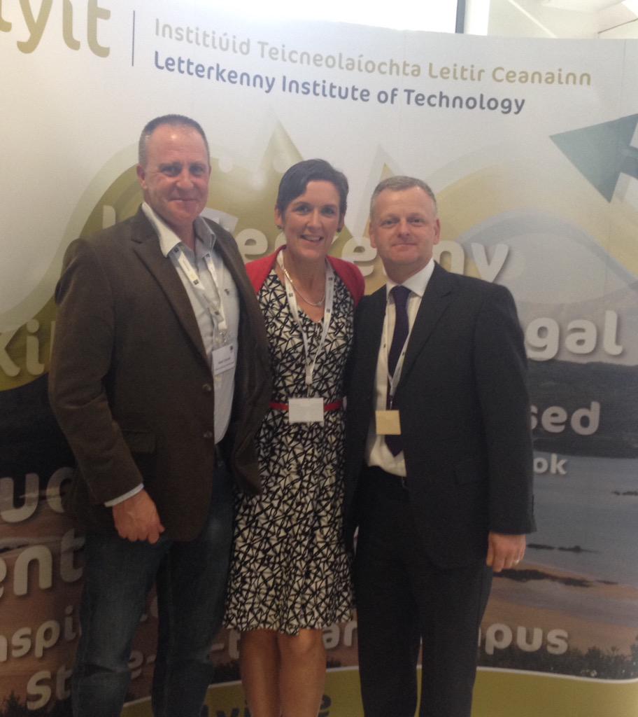 roddyfreyne's tweet photo. Day 2  #thric2015 with my 2 old college classmates @COhAnnrachain @connell_sean http://t.co/1fgIQOzpya