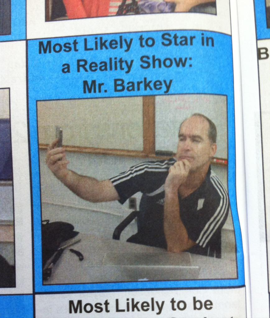 Im_Just_Brent1's tweet image. The award my dad got at the high school he teaches at 😂😂