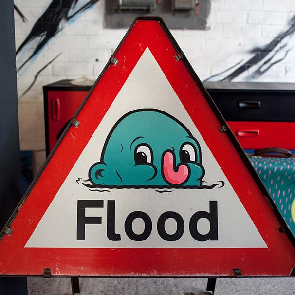 SupremebeingLtd's tweet image. Street artist @misterpenfold will be at the next #WhiteCanvasProject. Find out more here supremebeing.com/blog/white-can…