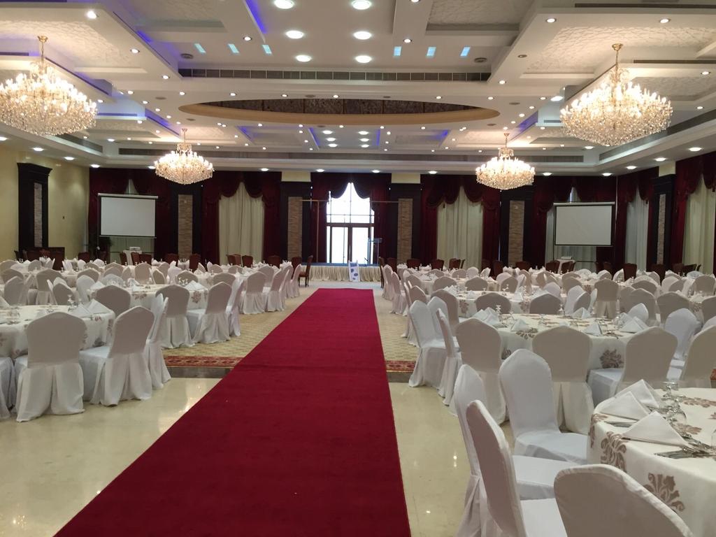 tdcpak's tweet photo. #sneakpeek #4event #arrangment in #progress #tdc #abudhabi @real_ibbi @SyEdSaroshPTI @MBilalNasirMeer @Doll_Matool http://t.co/KUynUDc1pl