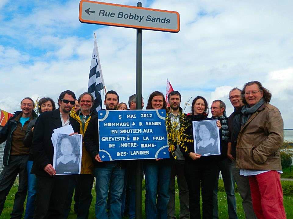 Bobby Sands' Road in Nantes, Brittany. Surely this deserves a retweet.