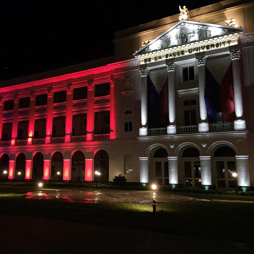 dortsyy's tweet photo. Went out just to see this 😍 #ArawNgKalayaan 🇵🇭 http://t.co/r0e1ldcYLa