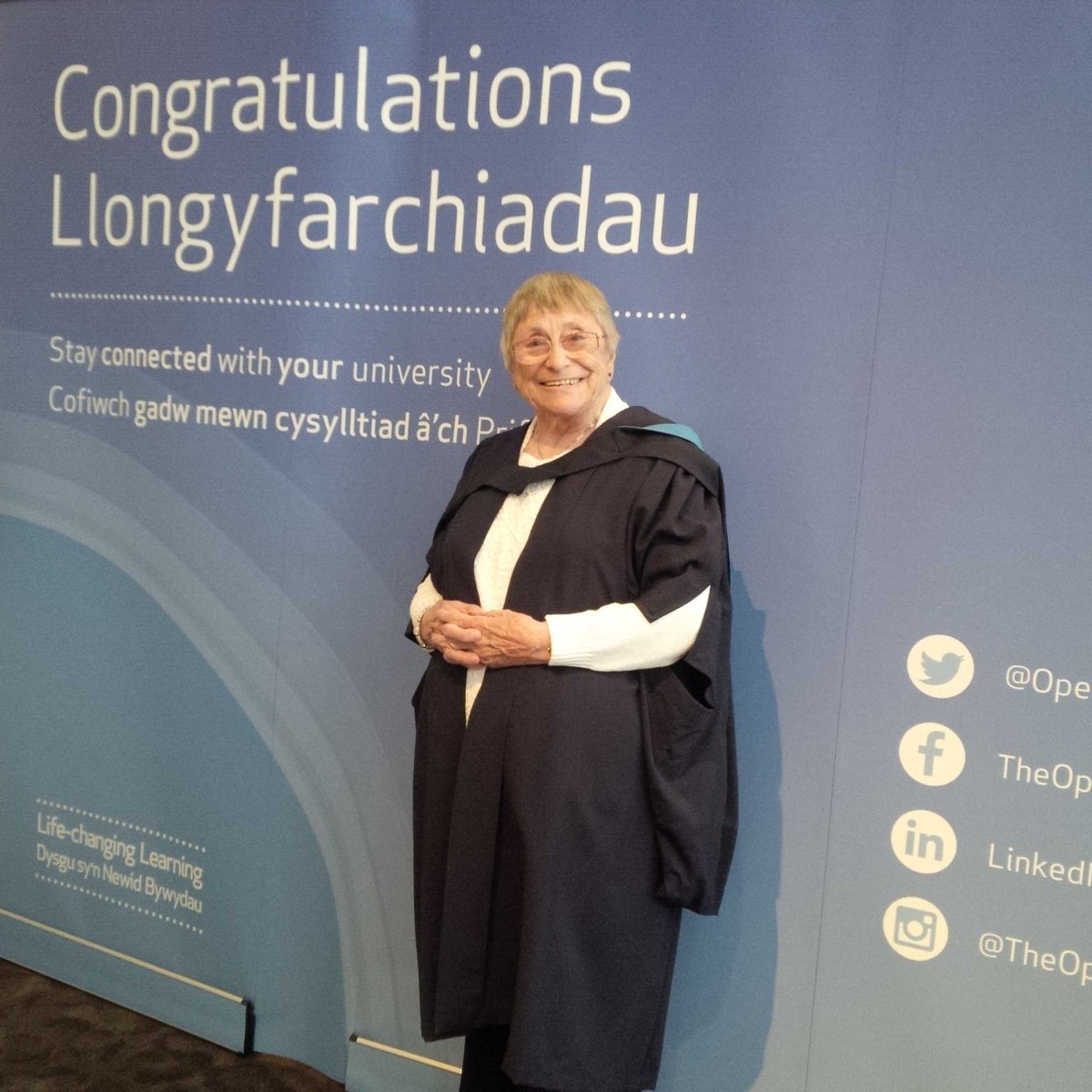 EnergyBasics's tweet image. Mum's graduation #OU_Ceremonies