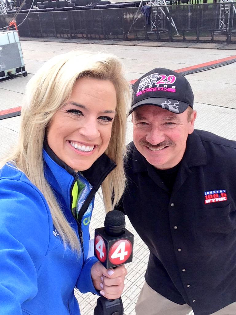 LaurenHall's tweet image. In the #TOC2015 Party Zone with Dale!! Coming right up on CW23.