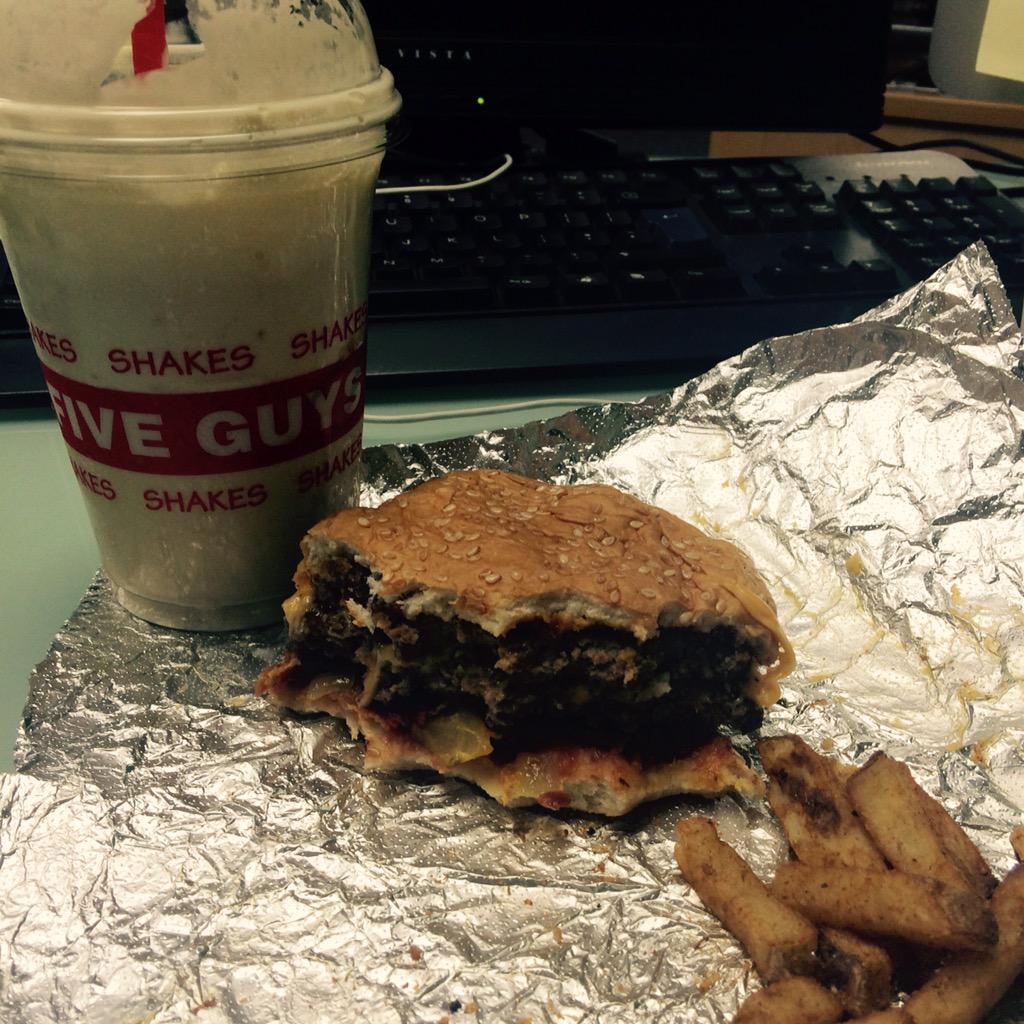 GetUpGoUK's tweet photo. This is how Get Up Go do lunch @FiveGuysUK #Burgertown #peanutbuttermilkshake #fiveguysrules http://t.co/JftPBXbY5D