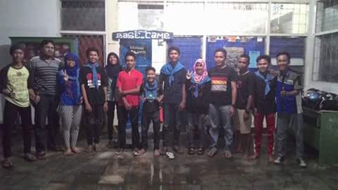 Foto bareng sbelum ka nuryadi dan ka <a href="/mantolakareba/">Manto lakareba</a> pulang. #basecamp