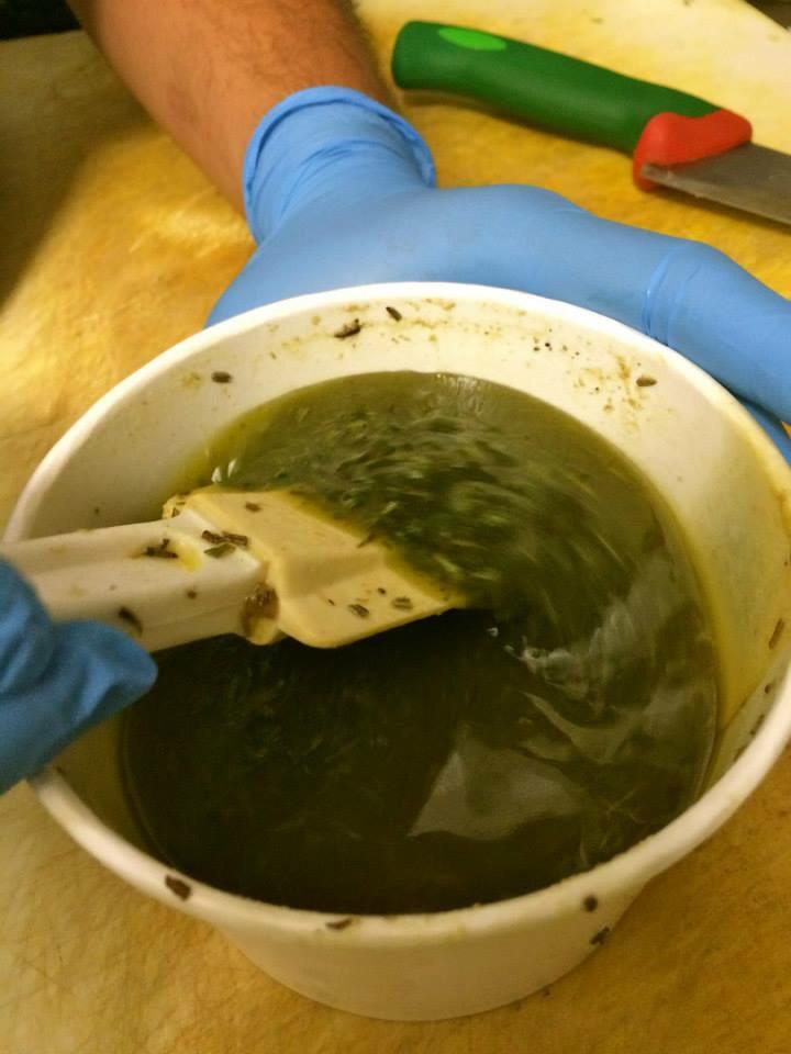 FreshFluidFood's tweet photo. The #secret is in the #dipping #sauce!😁 http://t.co/fafPEWiMwh