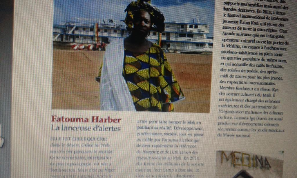Fatittystar's tweet photo. Je suis dans @afriquemagazine de ce mois les filles @Mycho @Axelle971 @HananeBintBanan @Limoune2 #Autobranling http://t.co/ZMKxWtyt6w