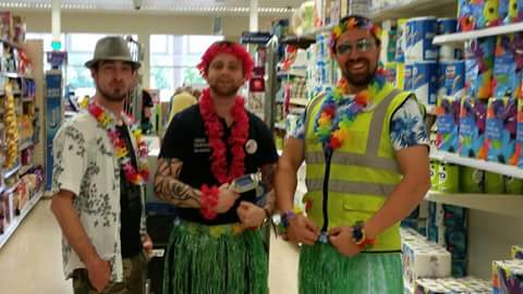 Daveypee1's tweet photo. Great participation, well done everyone at ebbw vale, fundraising @clivetesco @lukerogebws @colly75 @PowellKirsty http://t.co/b9nyvDfDRC