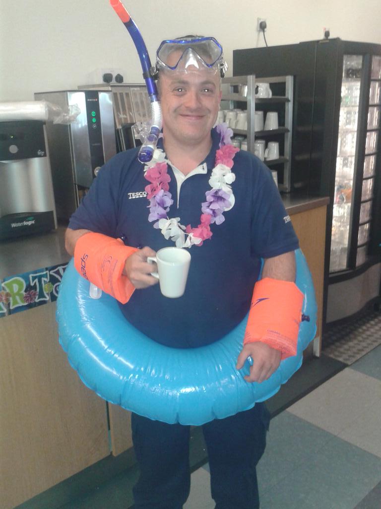 Daveypee1's tweet photo. Great participation, well done everyone at ebbw vale, fundraising @clivetesco @lukerogebws @colly75 @PowellKirsty http://t.co/b9nyvDfDRC