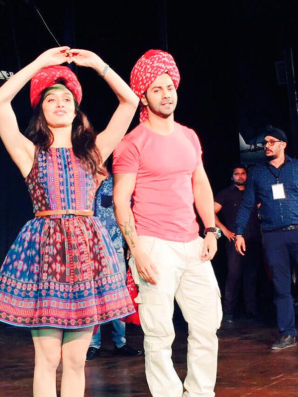 Shraddha Kapoor Daily tweet media